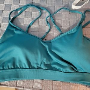 Old Navy Active Womens sports bra